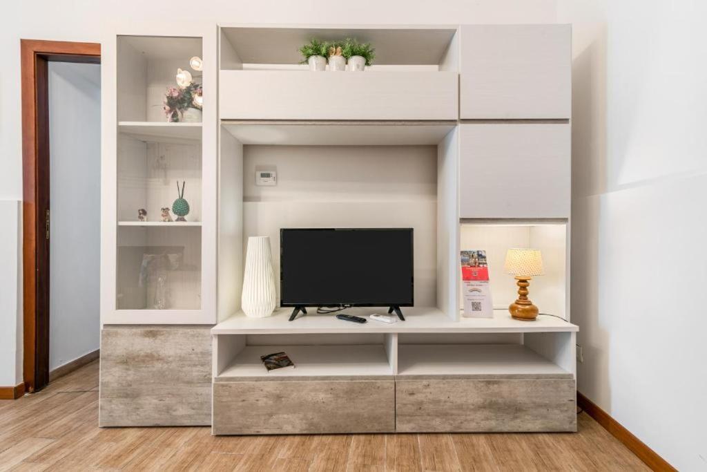 Arcobaleno Nuova Gestione Apartment Palermo Luaran gambar